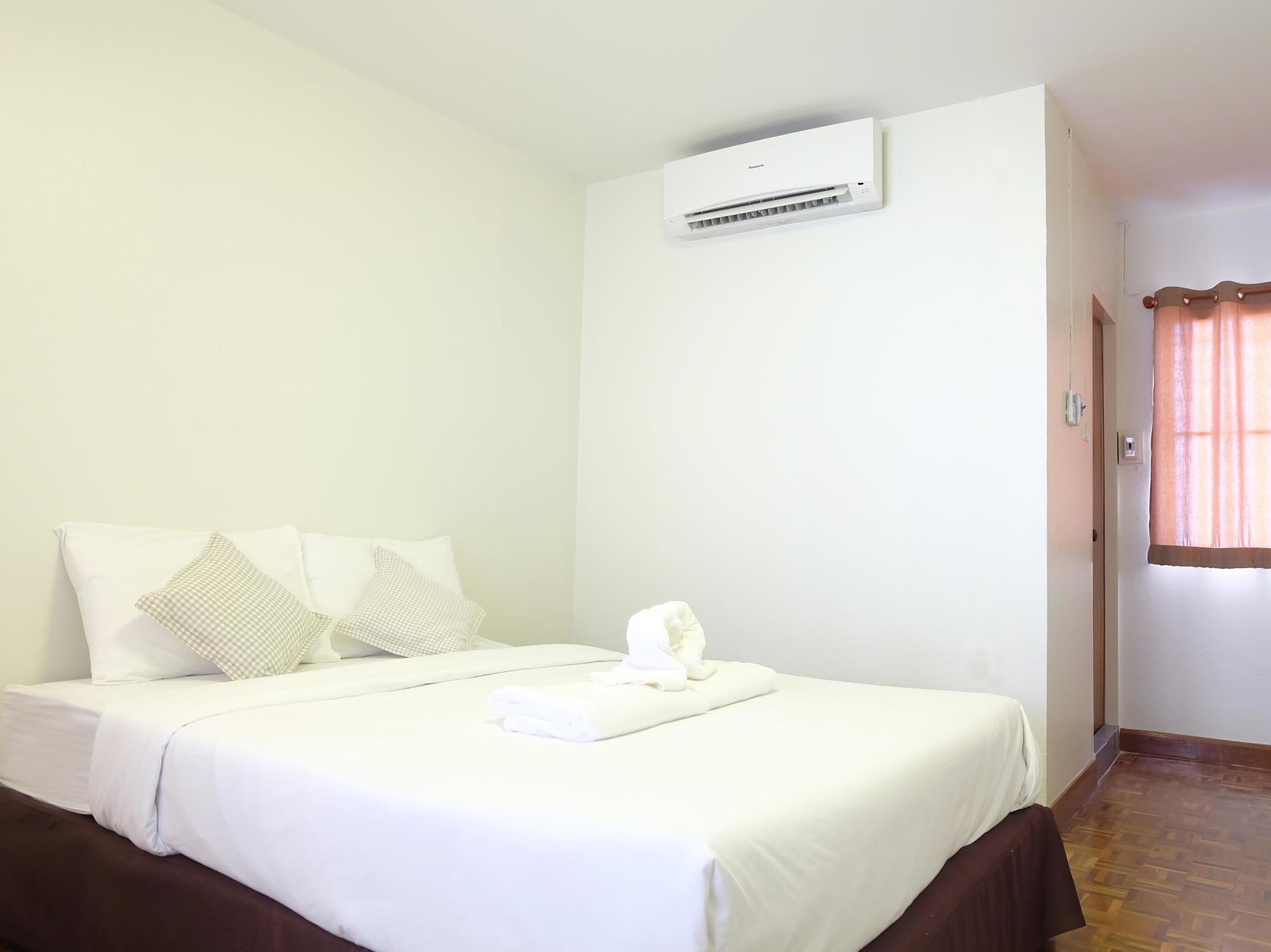 Udee Cozy Bed & Breakfast Chiang Mai Bagian luar foto