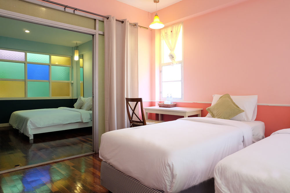 Udee Cozy Bed & Breakfast Chiang Mai Bagian luar foto