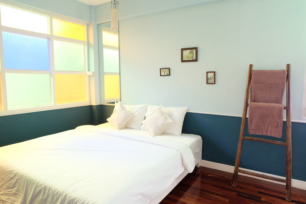 Udee Cozy Bed & Breakfast Chiang Mai Bagian luar foto